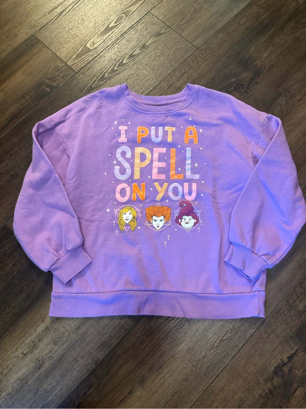 Girls Purple Disney Hocus Pocus "I Put A Spell On You" Sweatshirt size XL 14/16